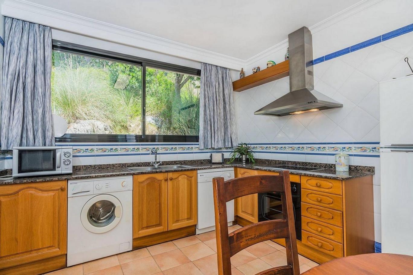 With Private Mountain Ideal Runners Trailers Near Approx 5 Min Walking Beach,property Belong Puerto And Villa *