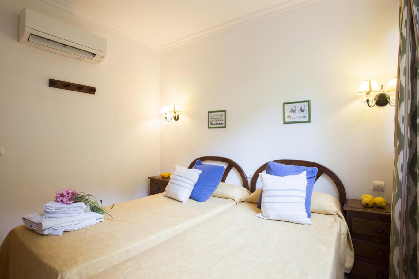 With Private Mountain Ideal Runners Trailers Near Approx 5 Min Walking Beach,property Belong Puerto And * Pollenca